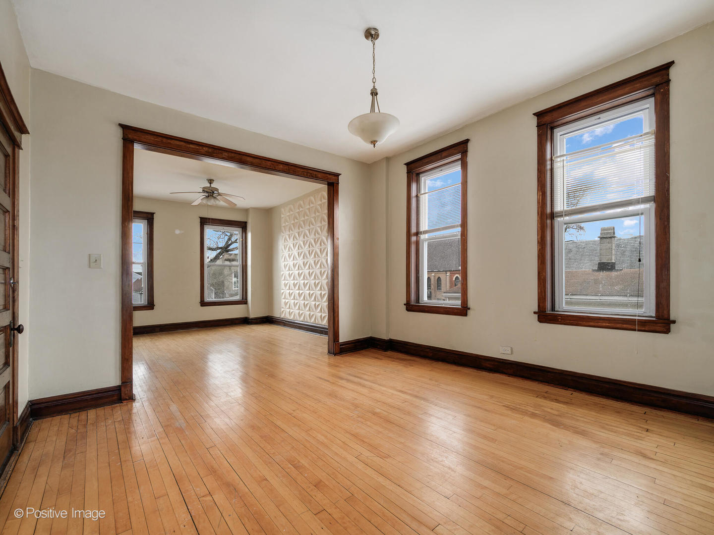 1720 N Tripp Avenue, Chicago, IL 60639