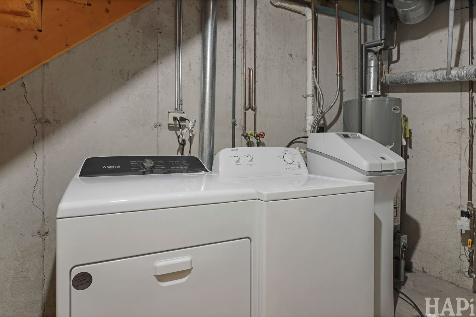 404 Lowell Drive #404, South Elgin, IL 60177