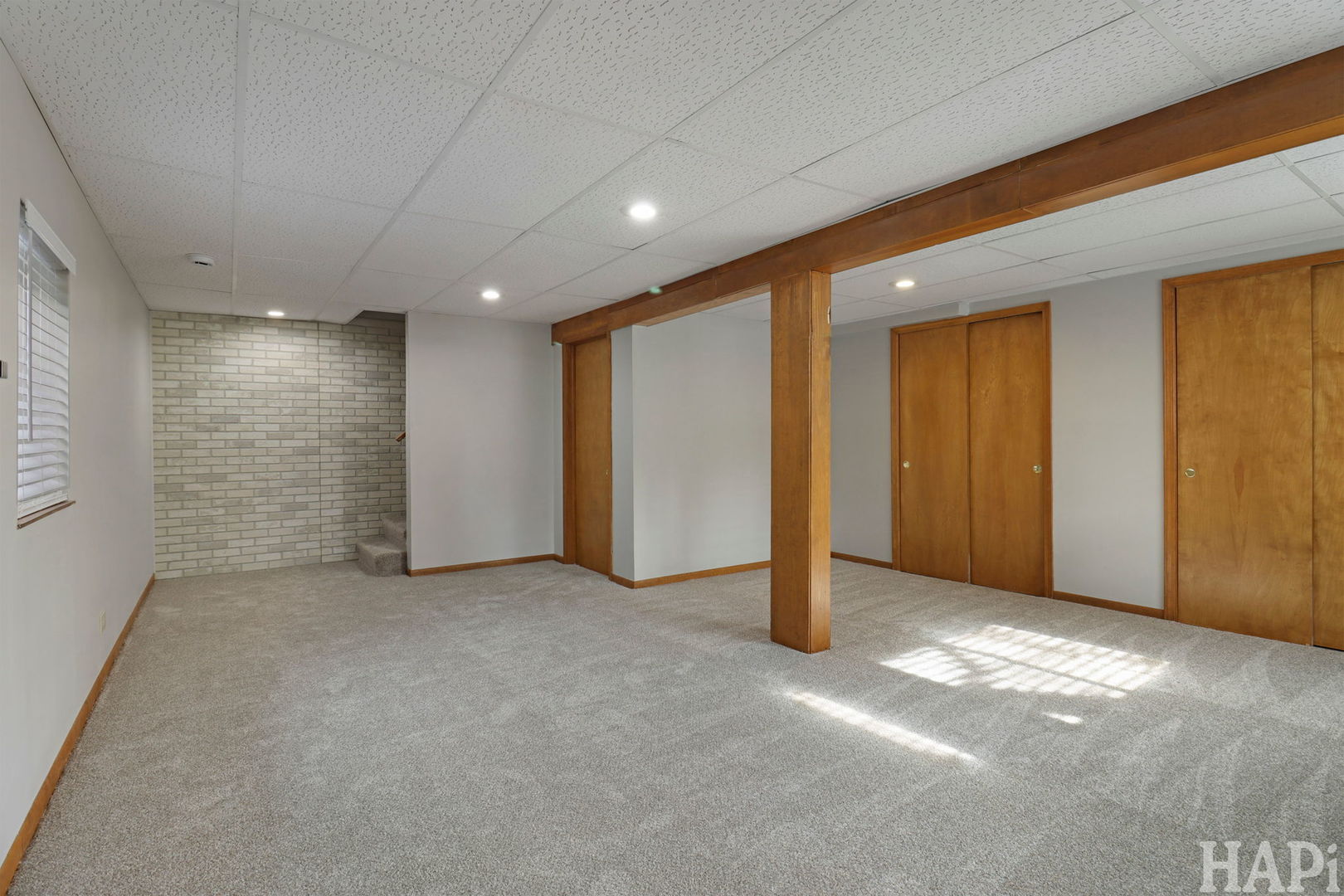 404 Lowell Drive #404, South Elgin, IL 60177