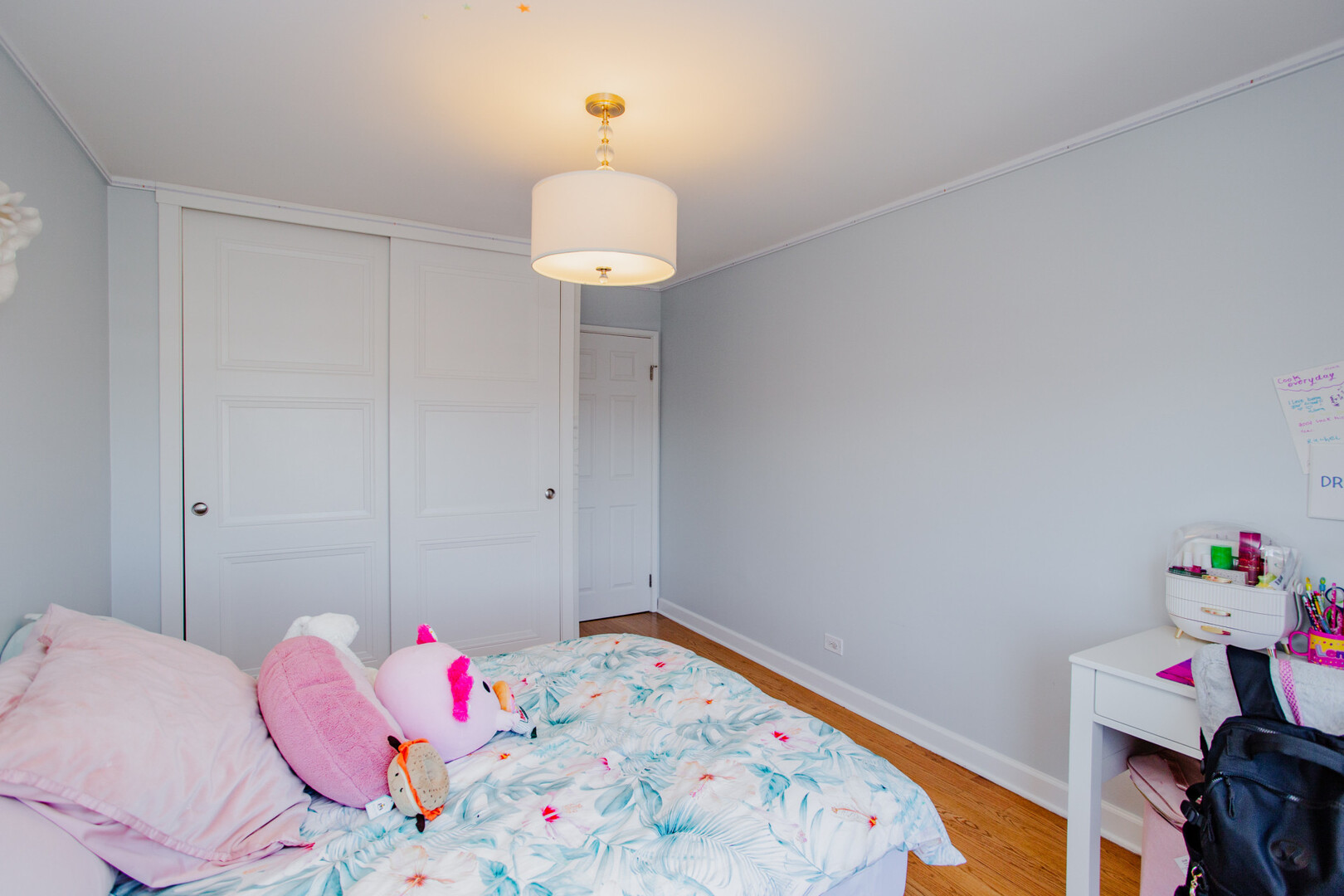 1101 S Hunt Club Drive #403, Mount Prospect, IL 60056