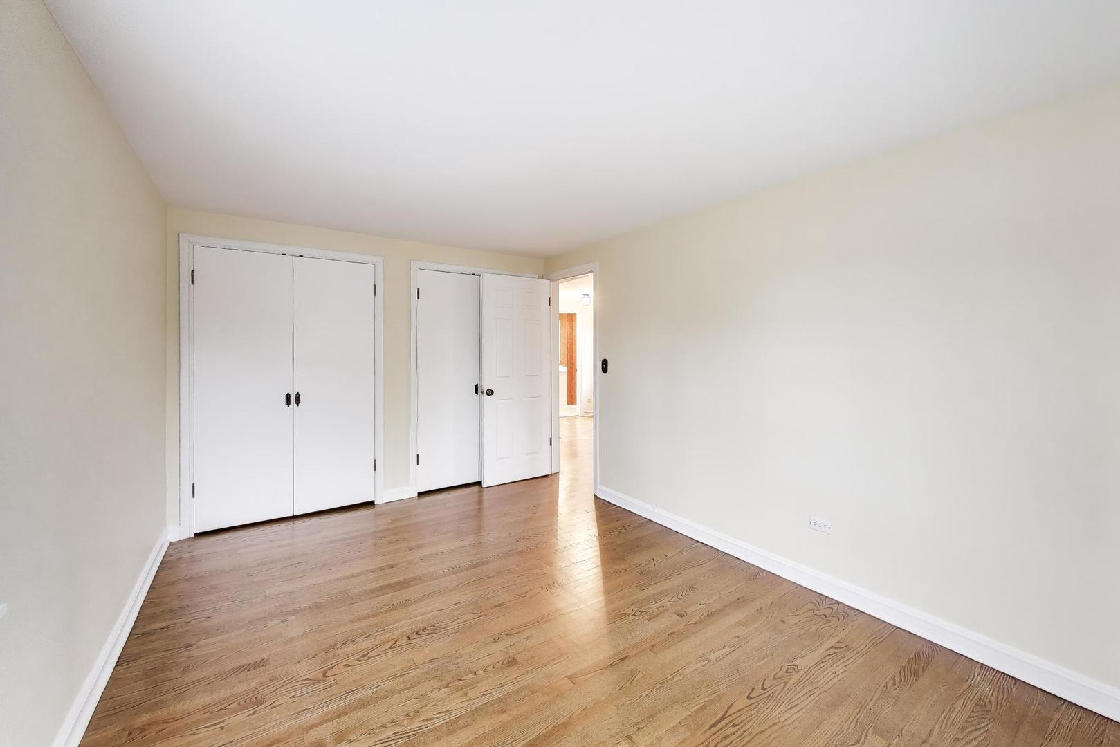 Arlington Heights, IL 60005