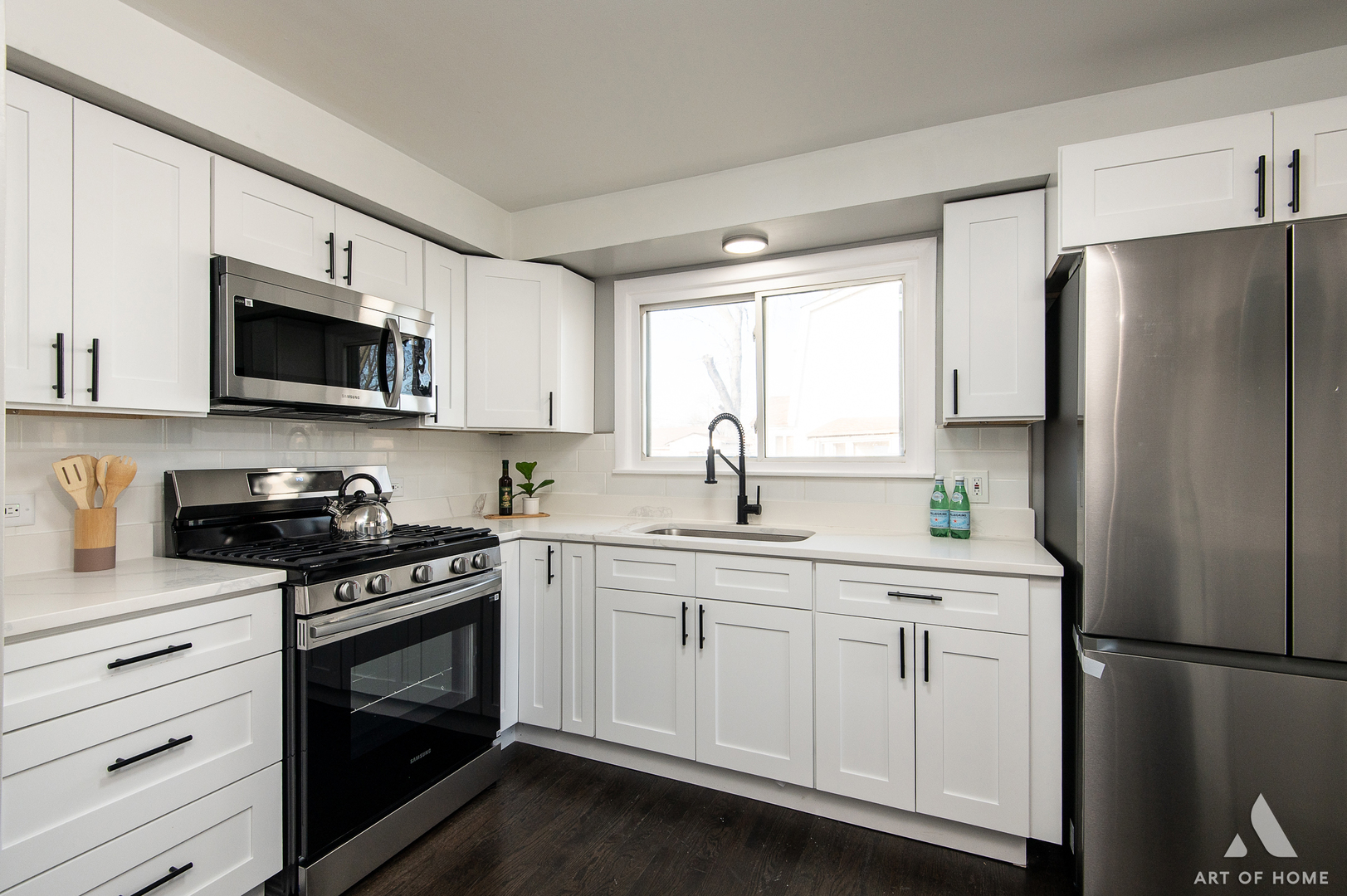 14024 S Saginaw Avenue, Burnham, IL 60633