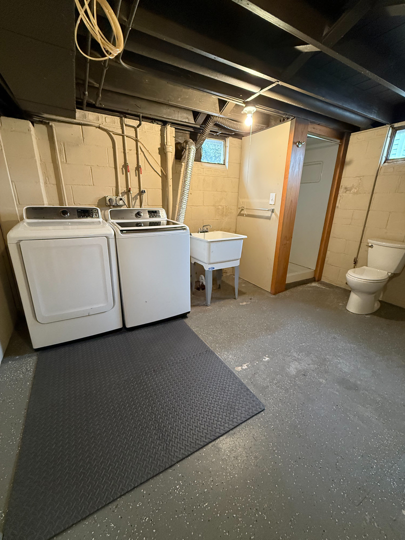 1039 S Pleasure Court, Aurora, IL 60506