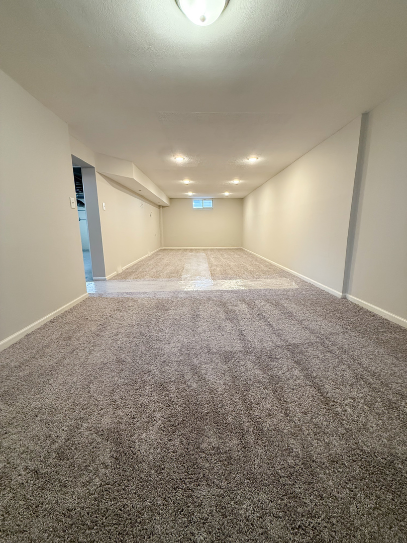 1039 S Pleasure Court, Aurora, IL 60506