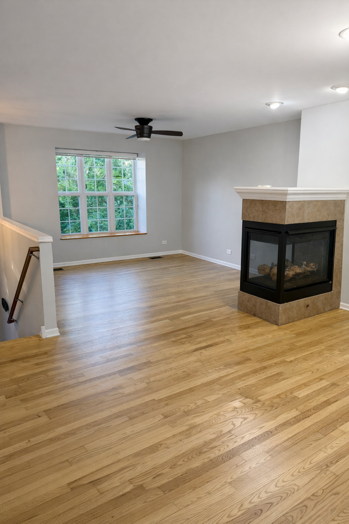 2303 Neubauer Circle, Lindenhurst, IL 60046