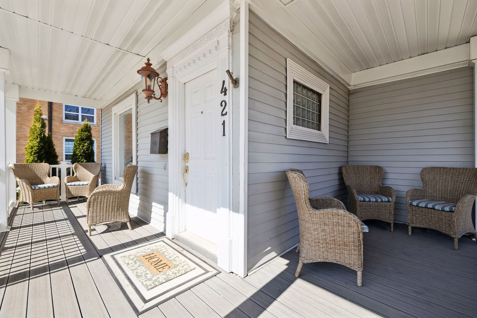 421 E School Street, Naperville, IL 60540