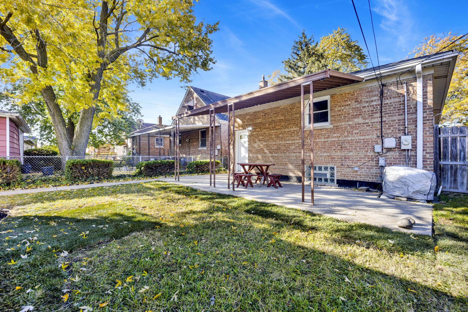 12309 S Loomis Street, Calumet Park, IL 60827