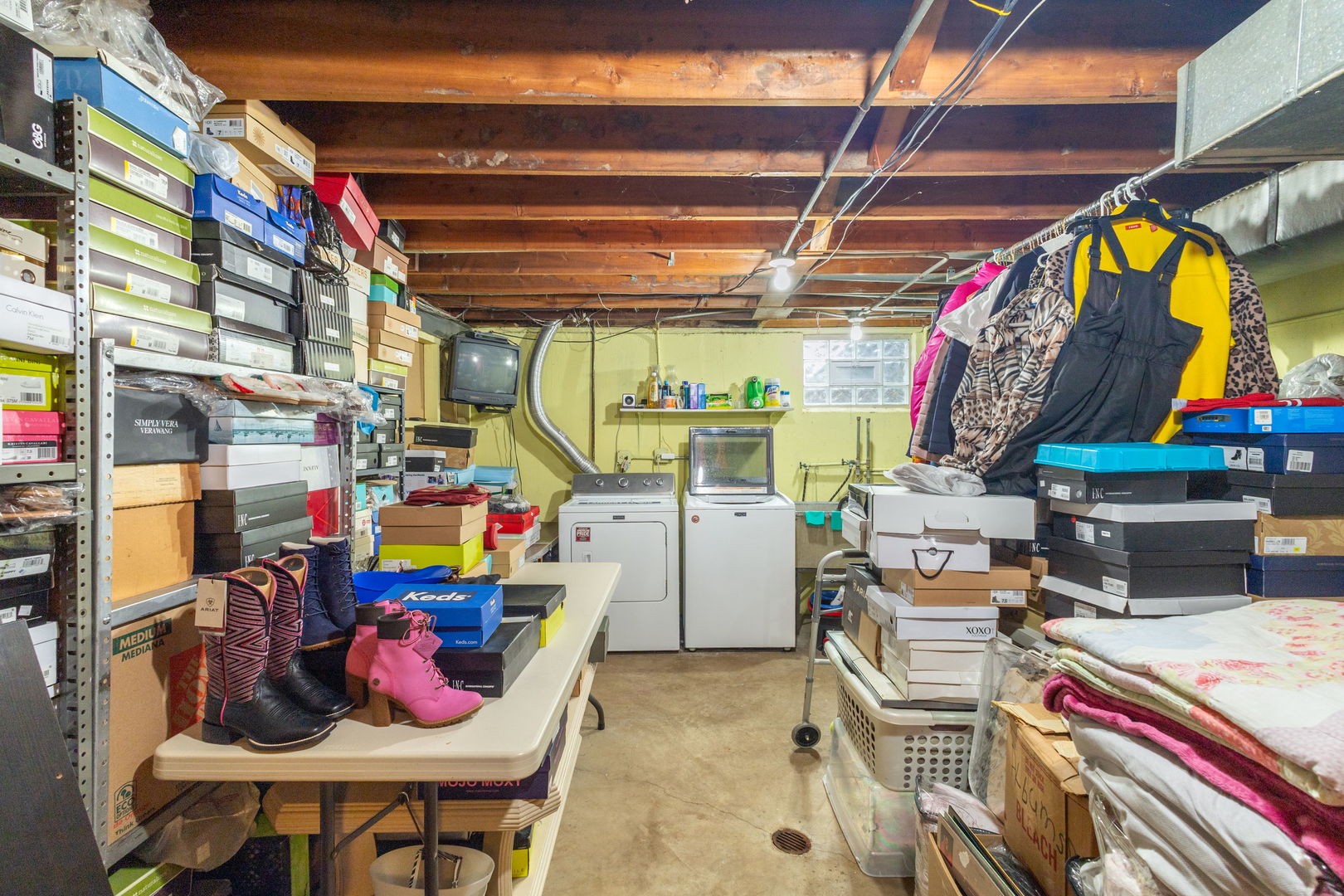 18842 Castle Road, Homewood, IL 60430