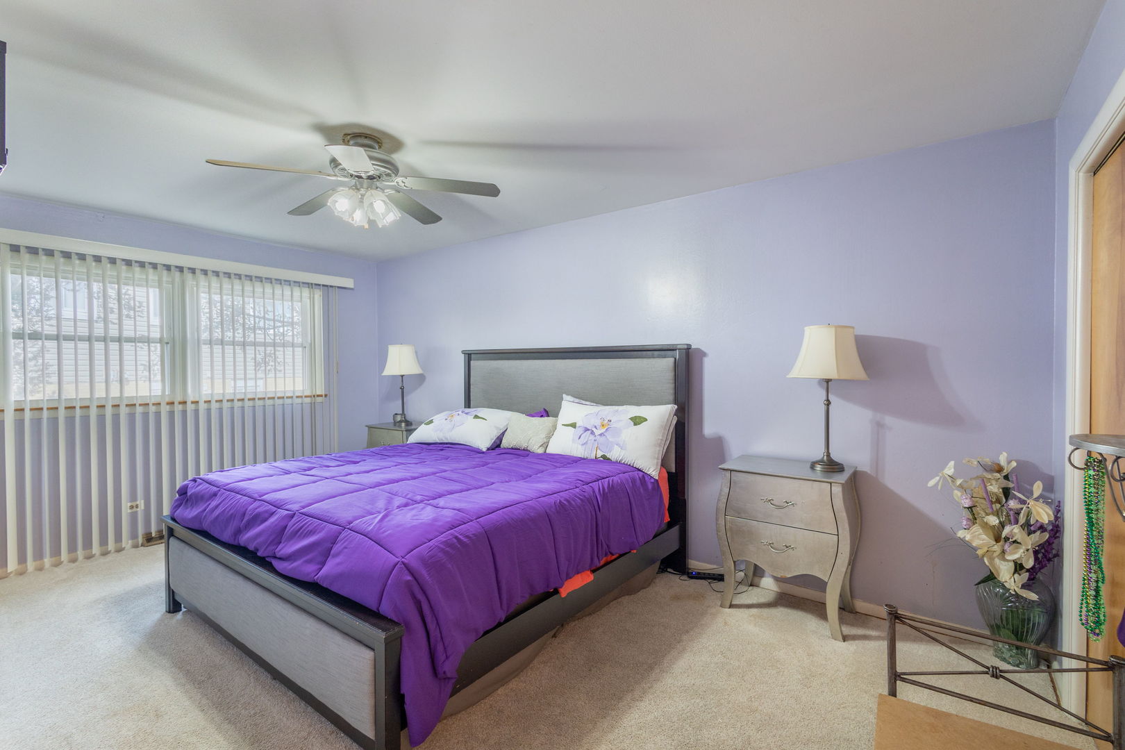 18842 Castle Road, Homewood, IL 60430