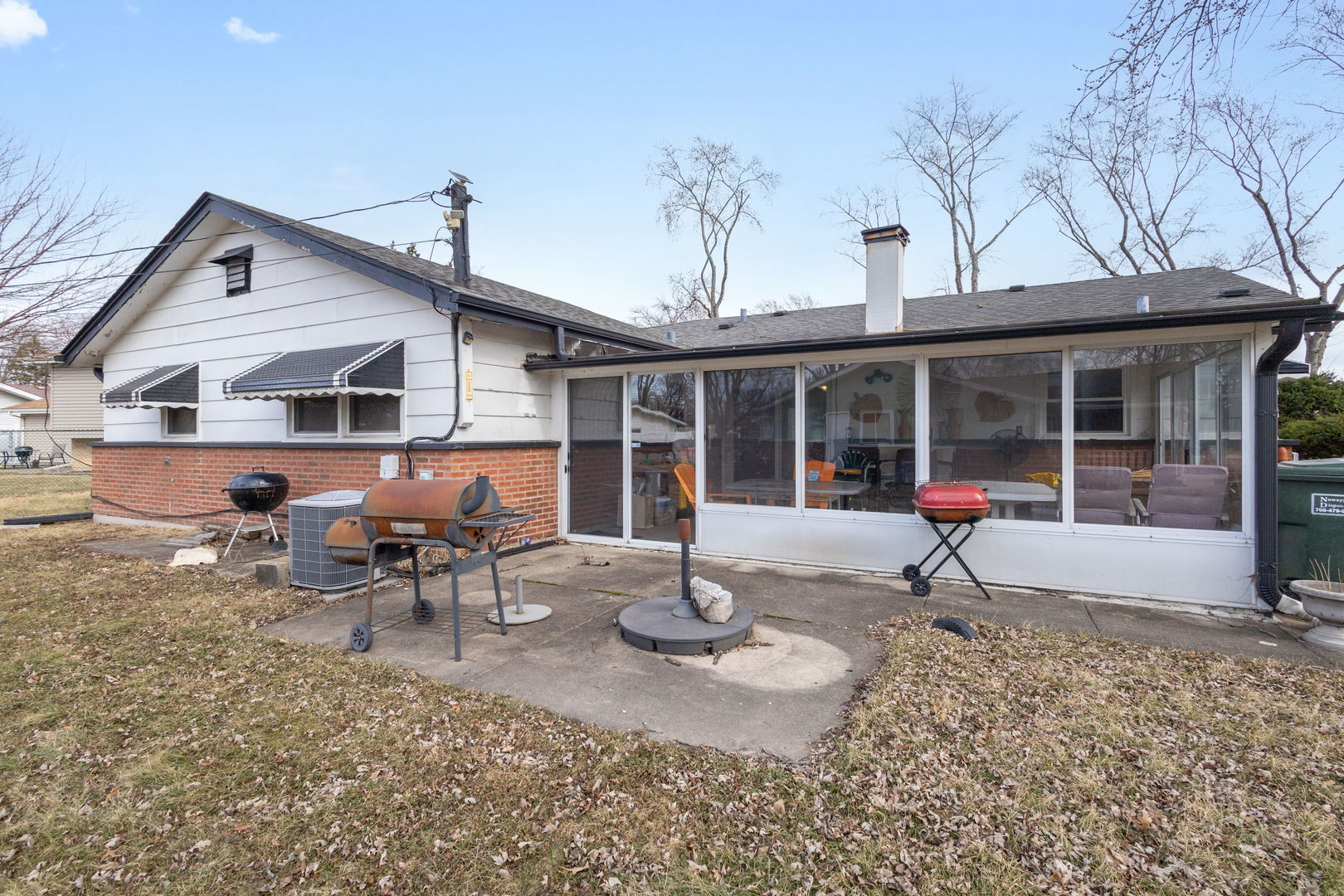 18842 Castle Road, Homewood, IL 60430