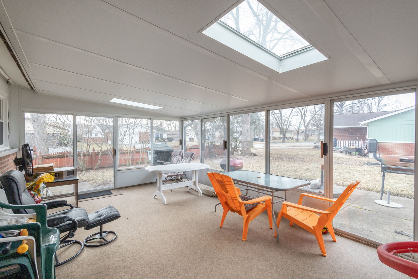 18842 Castle Road, Homewood, IL 60430