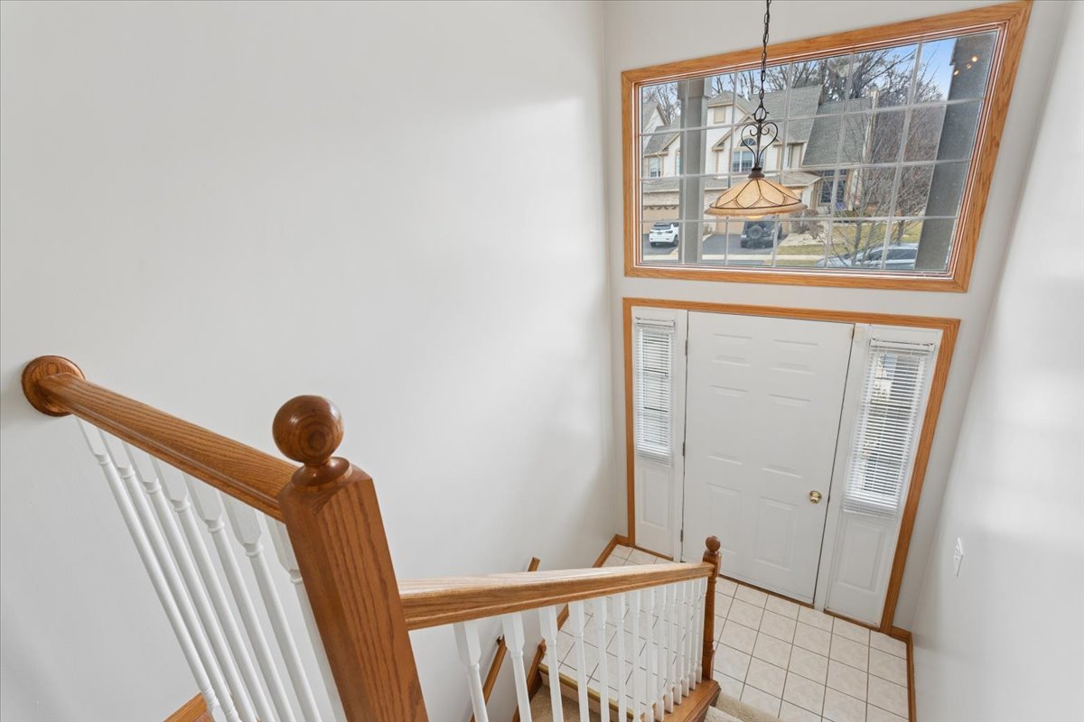 1449 Whitespire Court, Naperville, IL 60565