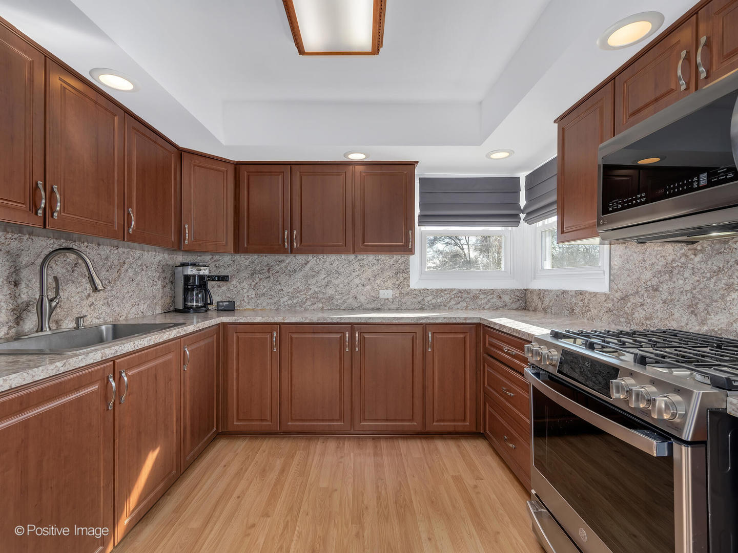 1606 Glen Ellyn Road, Glendale Heights, IL 60139