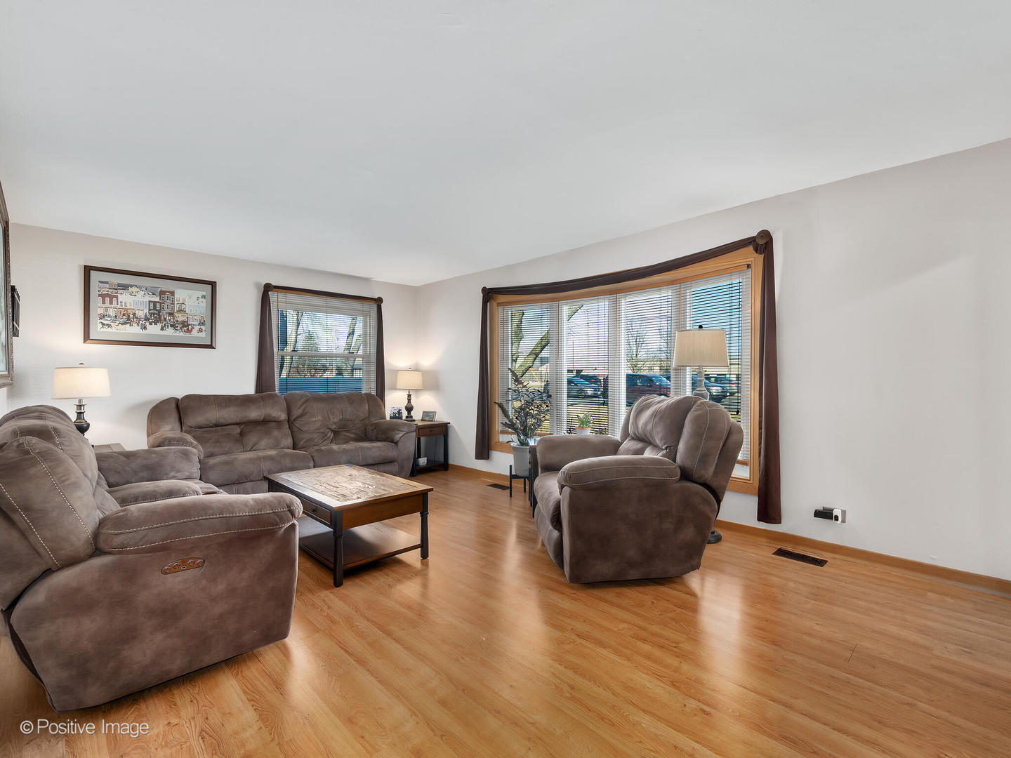 1606 Glen Ellyn Road, Glendale Heights, IL 60139