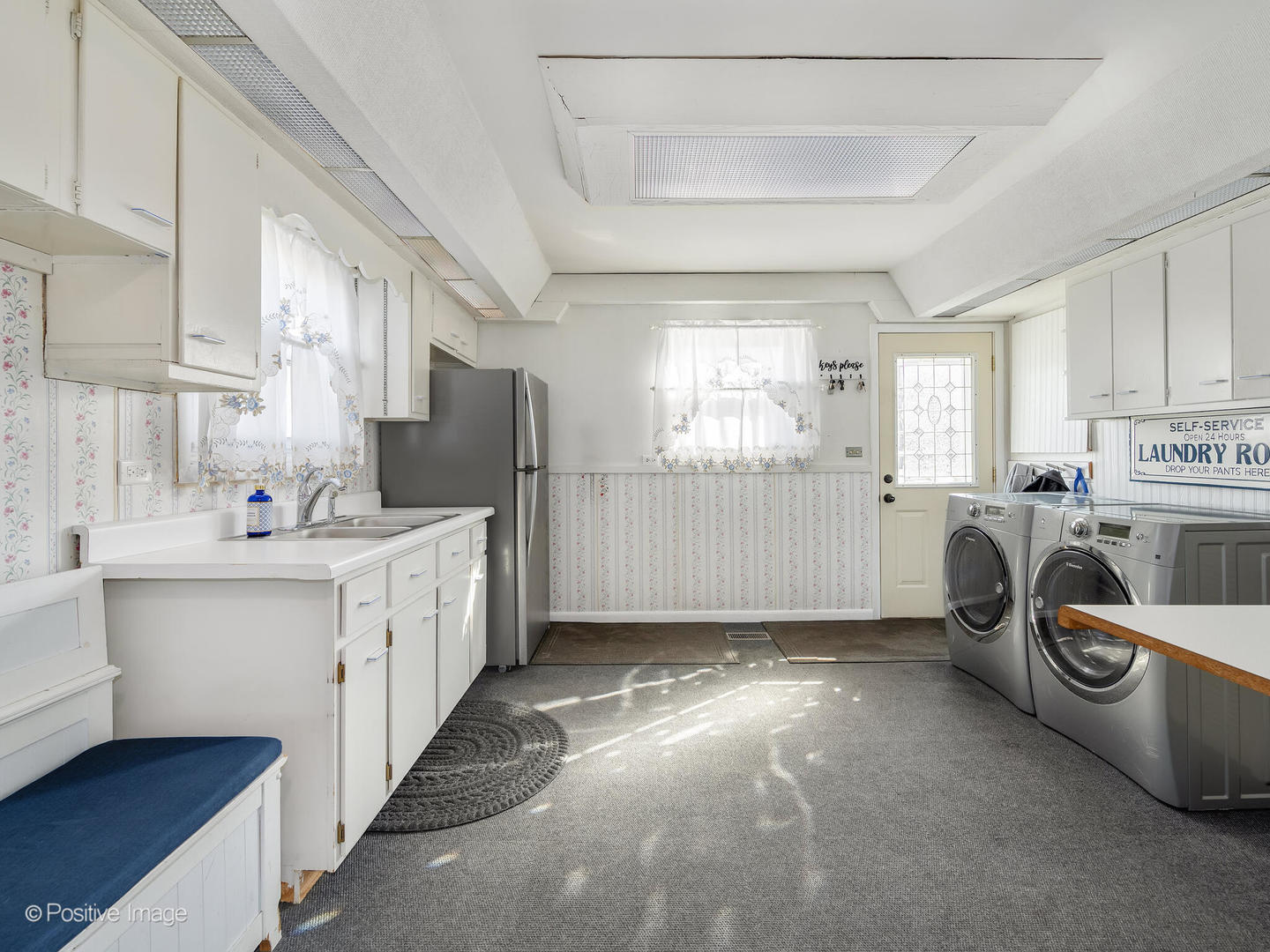 1606 Glen Ellyn Road, Glendale Heights, IL 60139