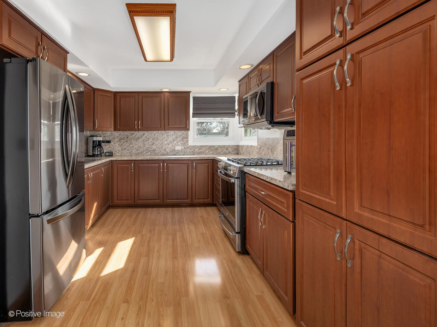 1606 Glen Ellyn Road, Glendale Heights, IL 60139