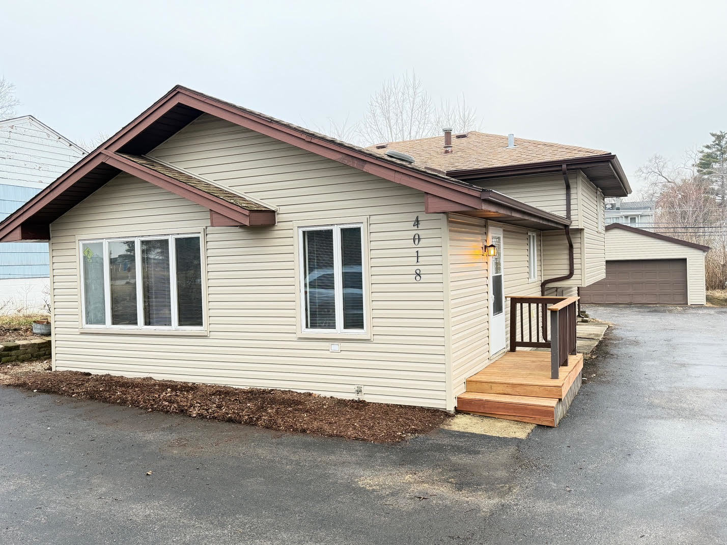 4018 N Cass Avenue, Westmont, IL 60559