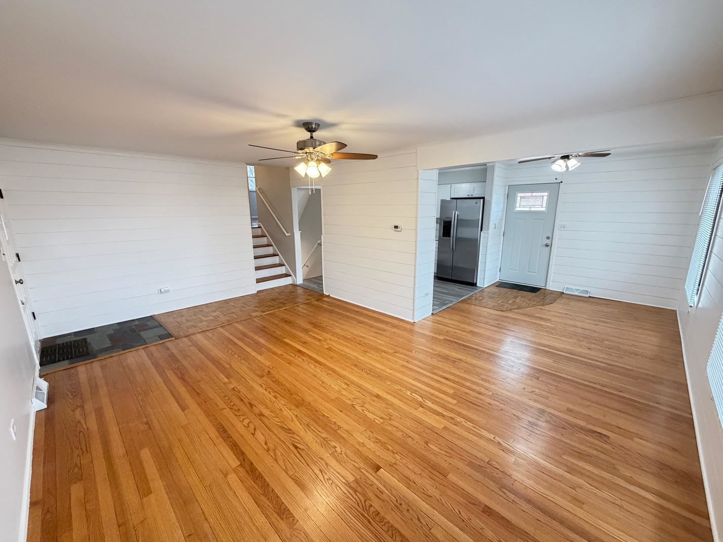 4018 N Cass Avenue, Westmont, IL 60559