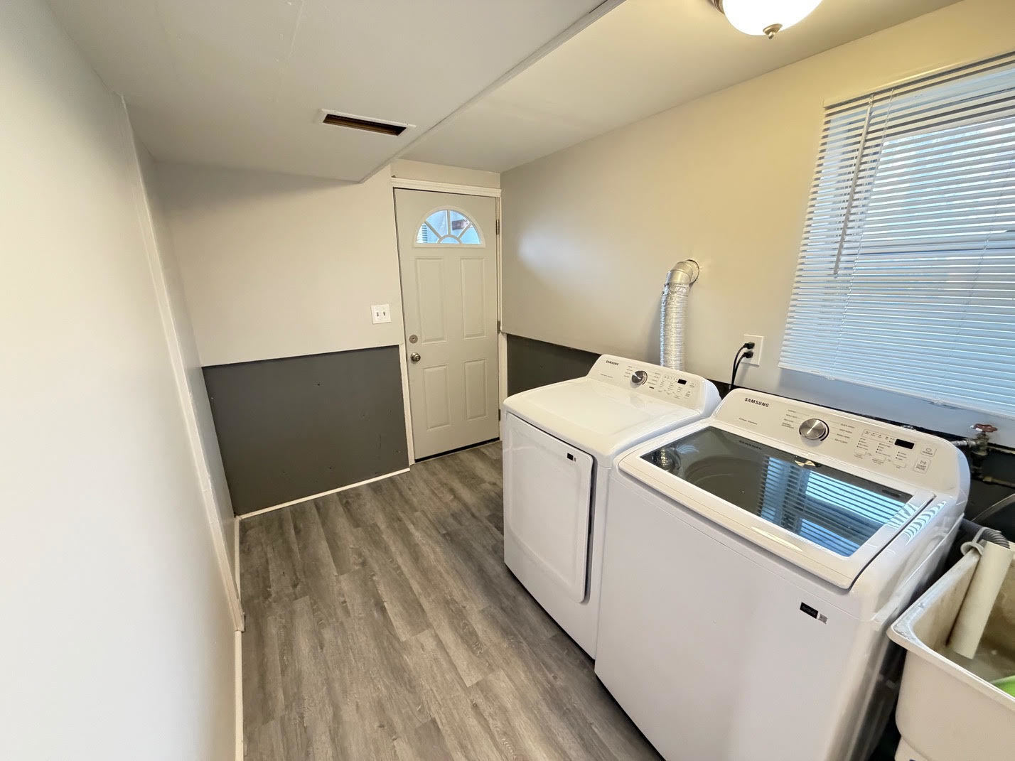 4018 N Cass Avenue, Westmont, IL 60559