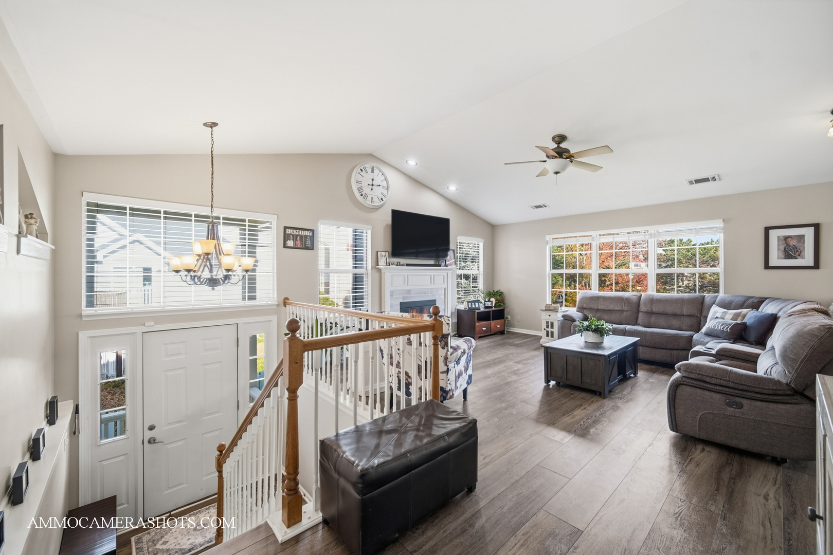 57 Seton Creek Drive, Oswego, IL 60543