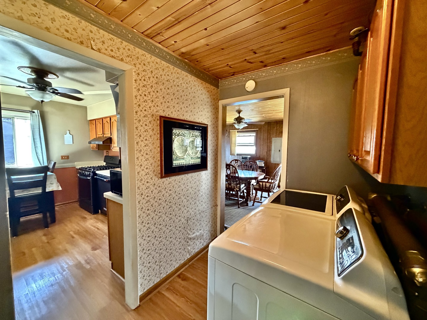 8014 S 83rd Court, Justice, IL 60458