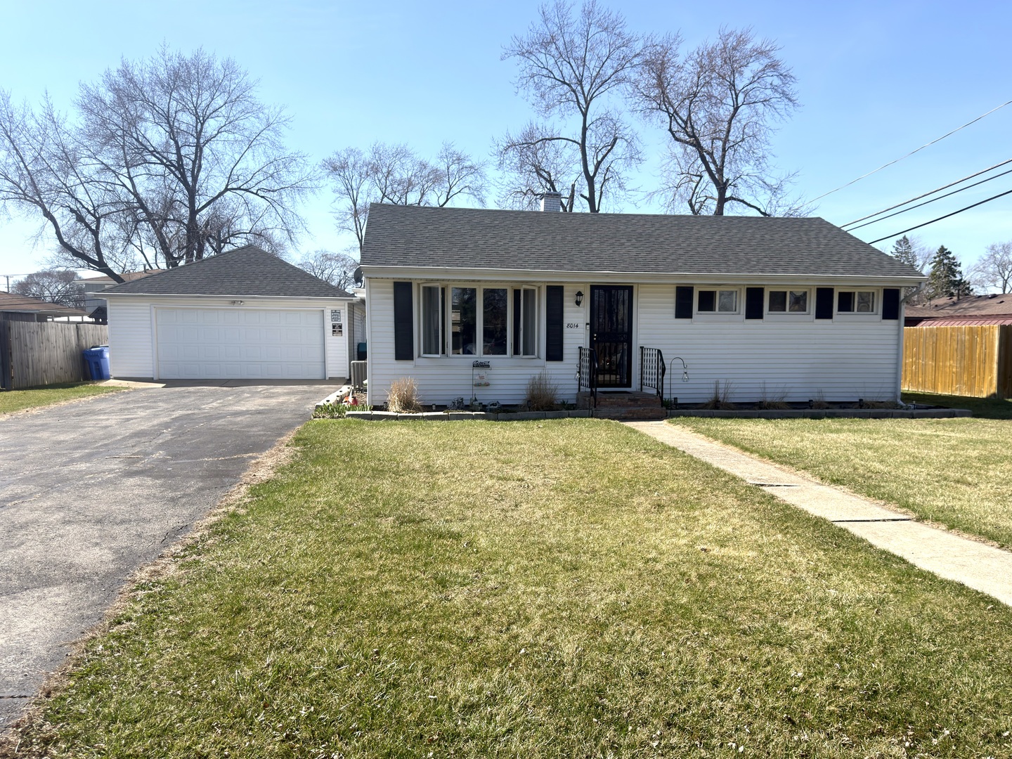 8014 S 83rd Court, Justice, IL 60458