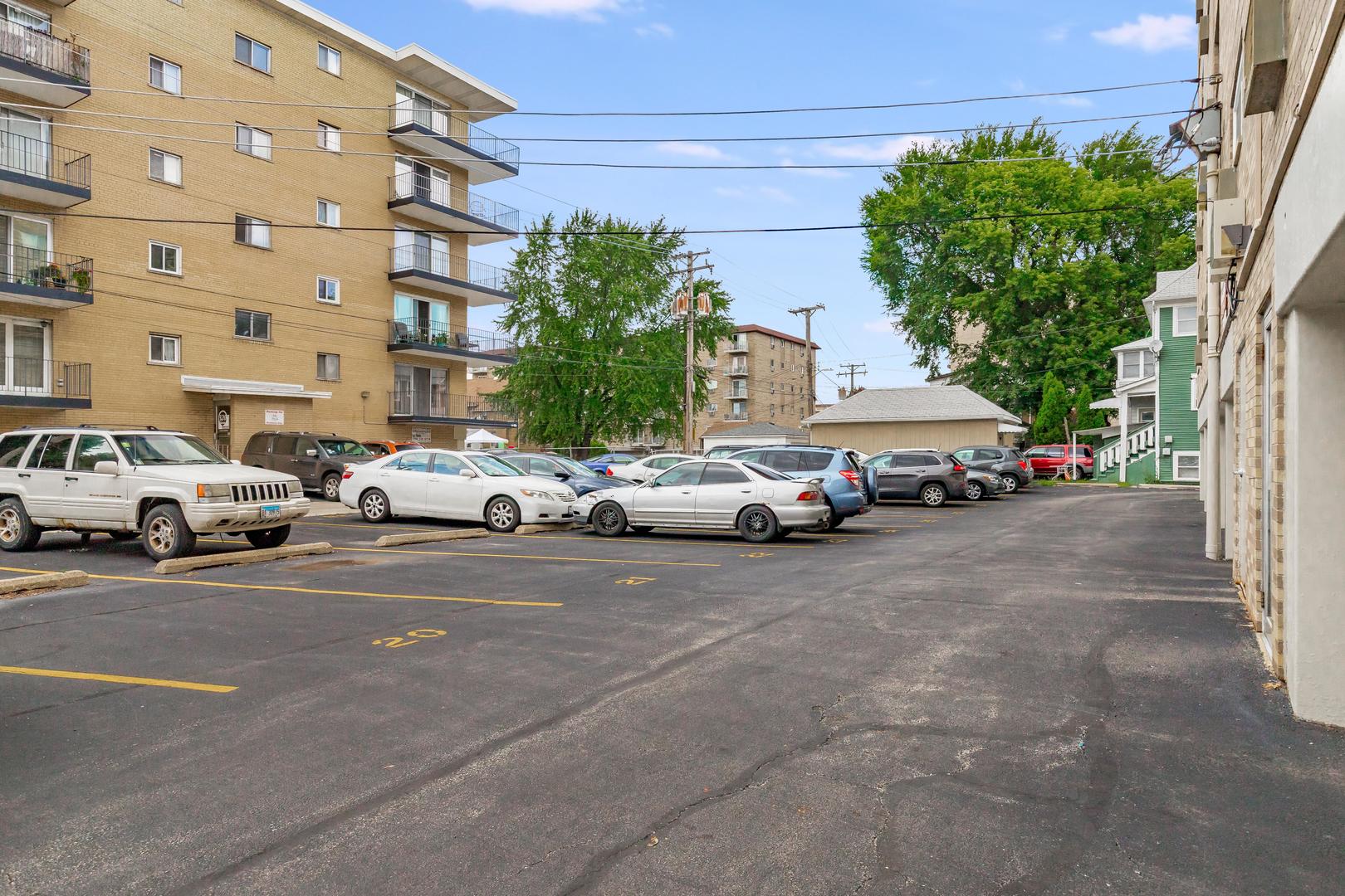 315 Marengo Avenue #3H, Forest Park, IL 60130
