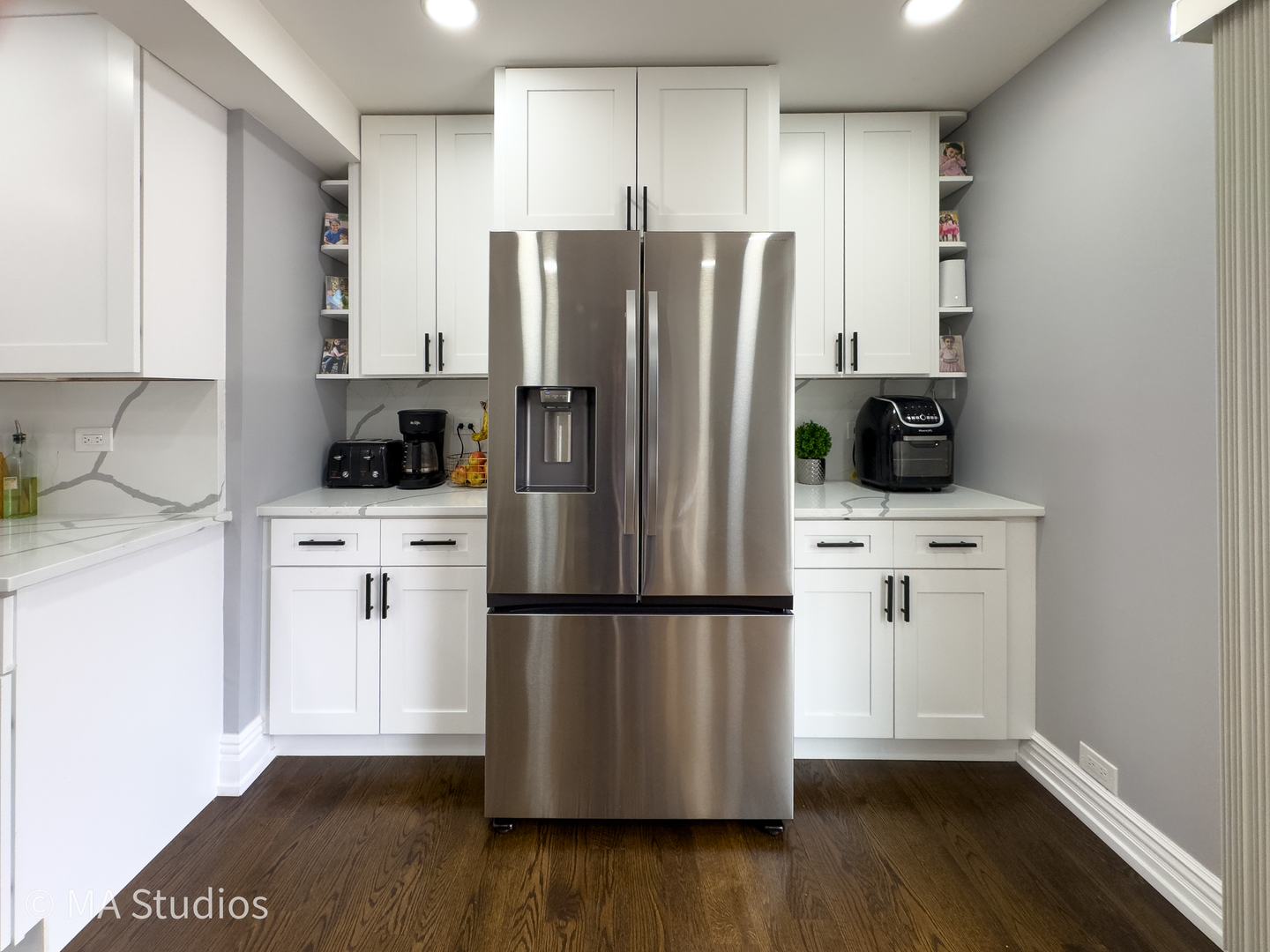 9017 Major Avenue, Morton Grove, IL 60053