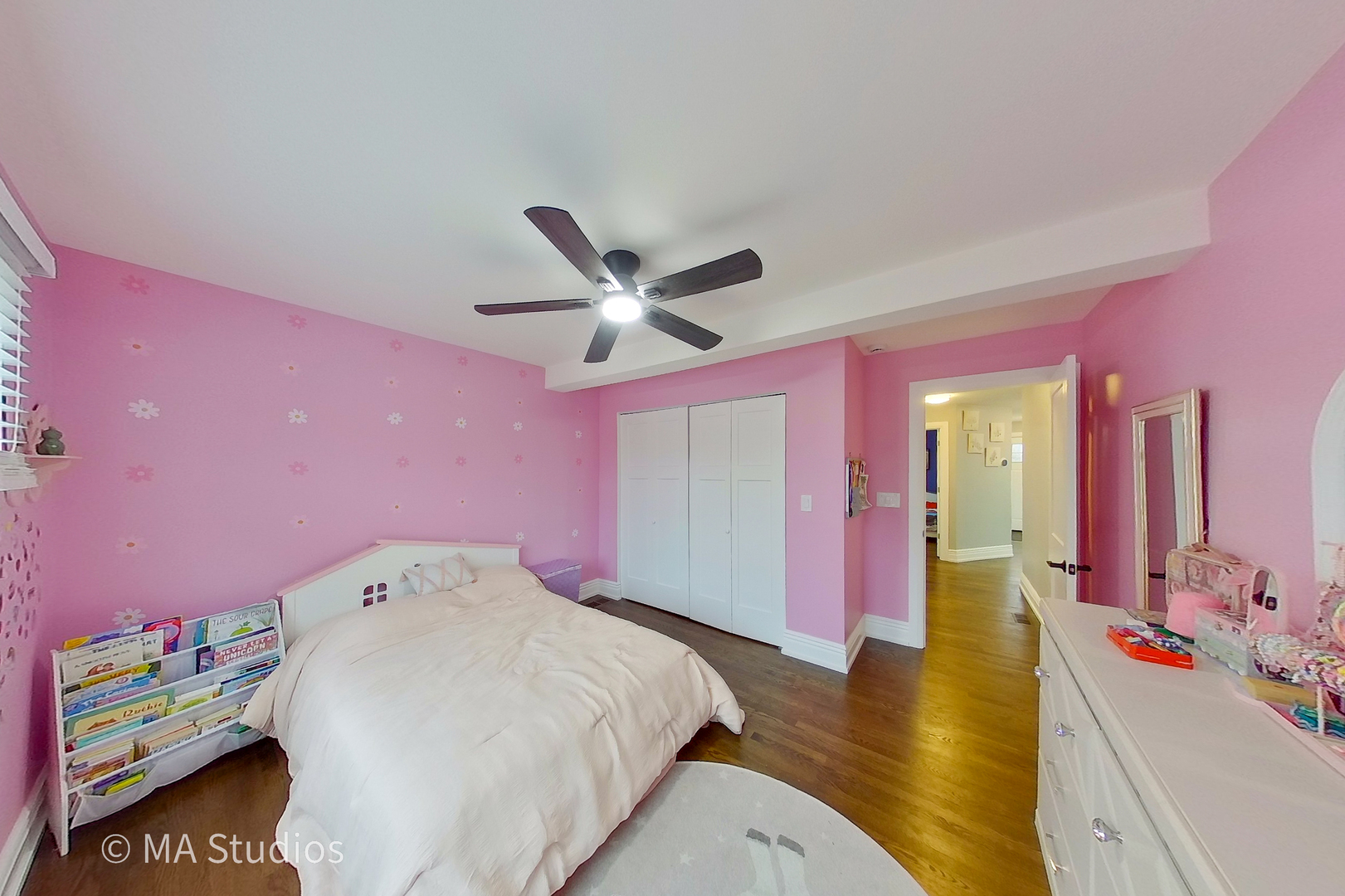 9017 Major Avenue, Morton Grove, IL 60053