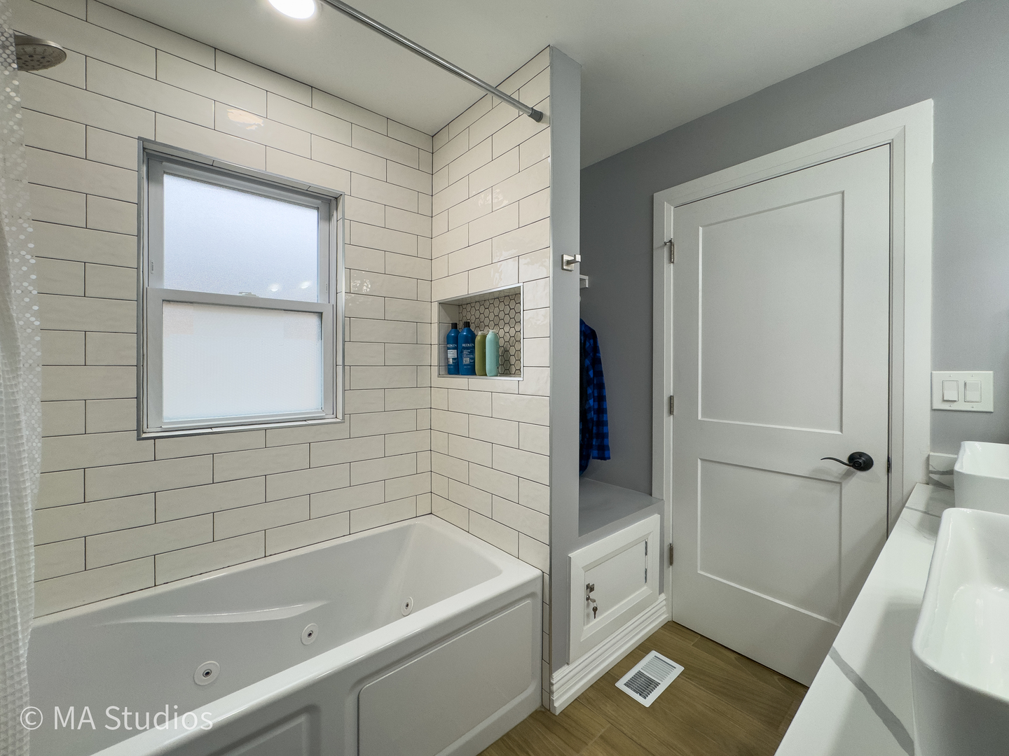 9017 Major Avenue, Morton Grove, IL 60053