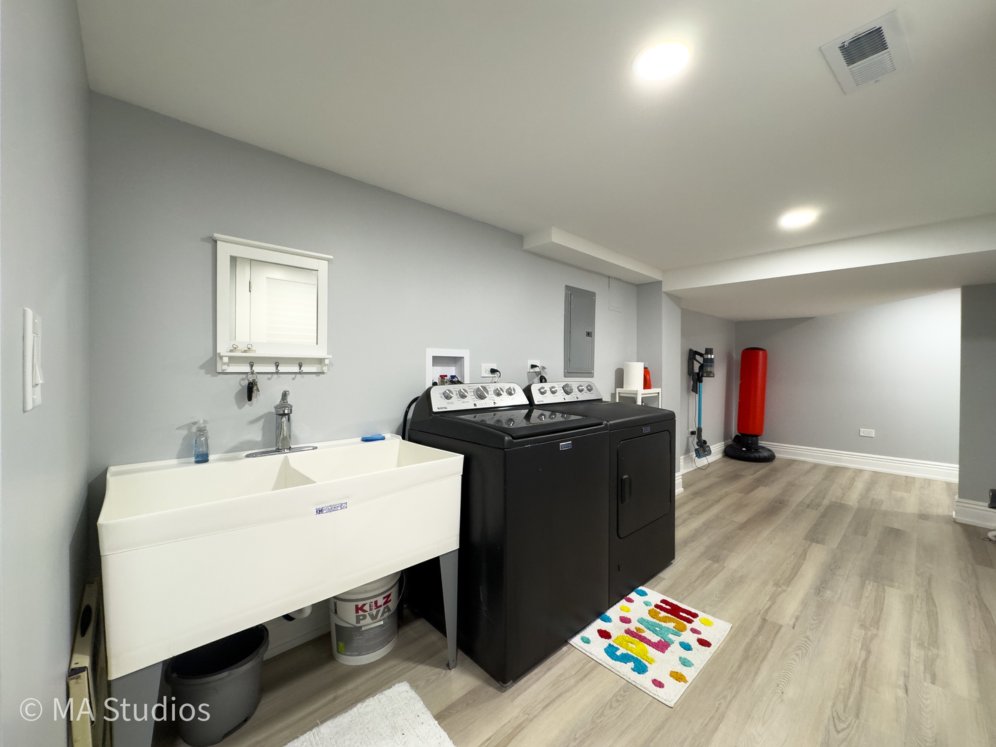 9017 Major Avenue, Morton Grove, IL 60053