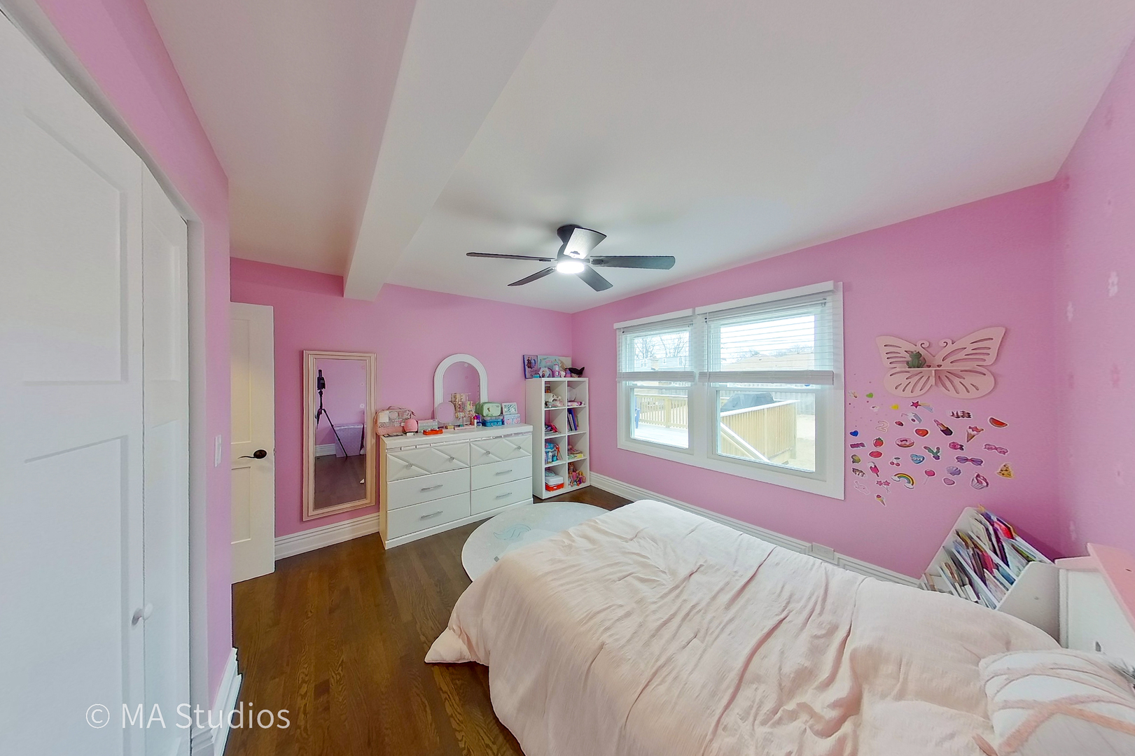 9017 Major Avenue, Morton Grove, IL 60053