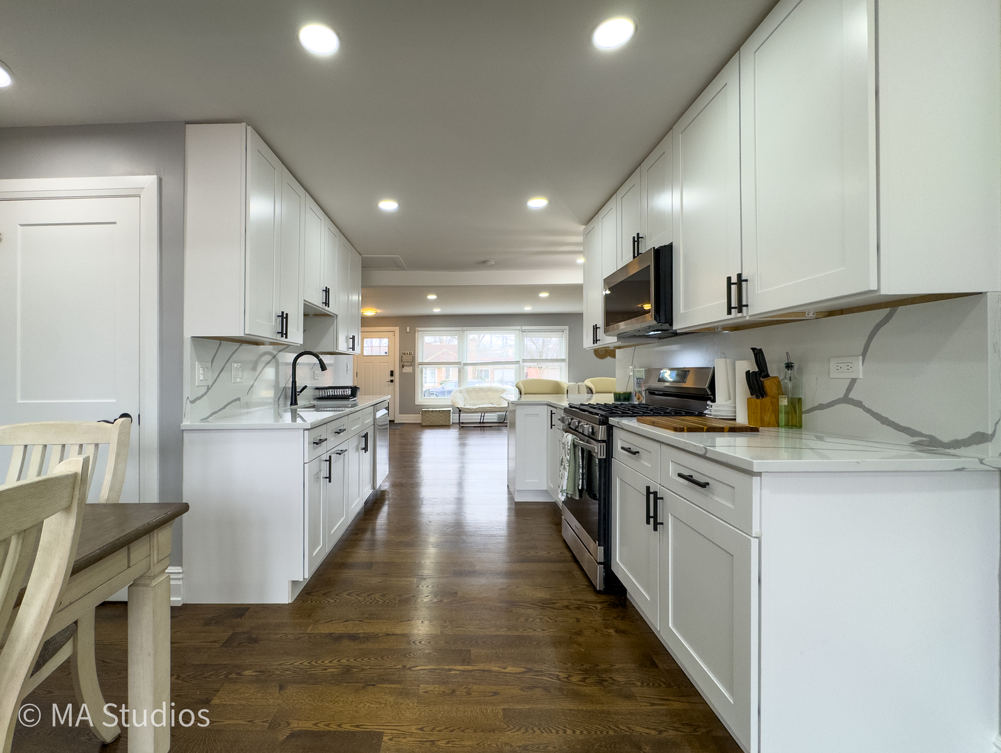 9017 Major Avenue, Morton Grove, IL 60053