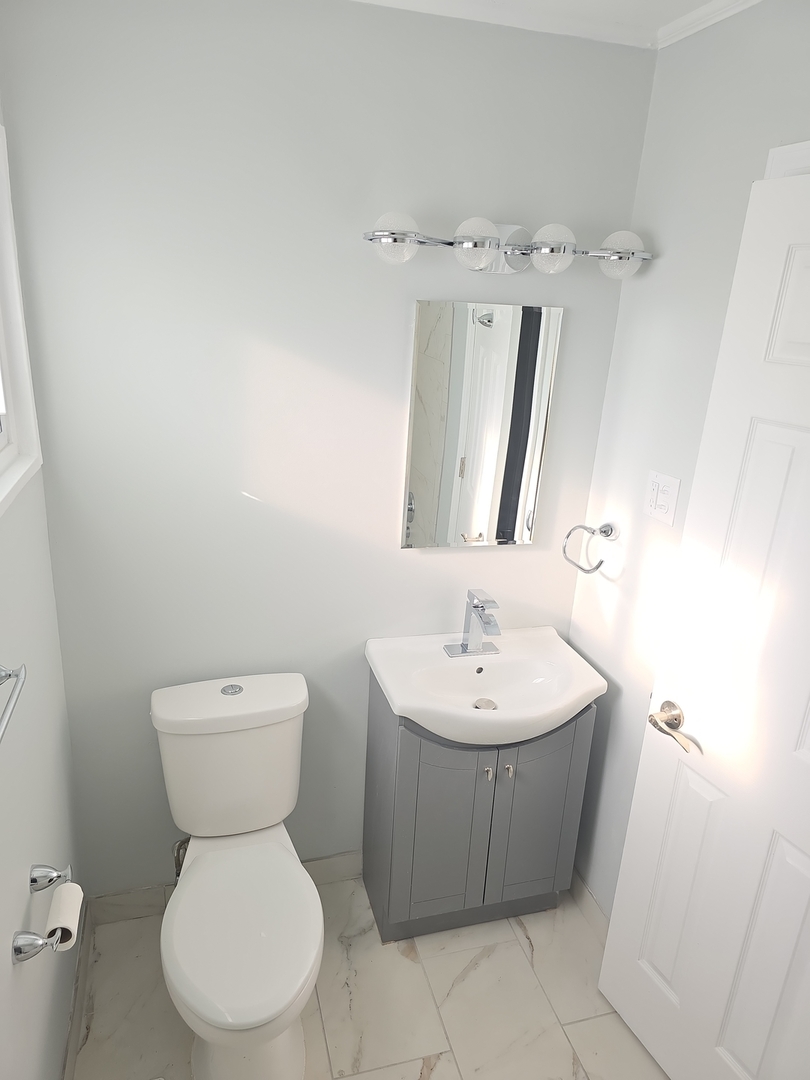 138 Algonquin Street, Park Forest, IL 60466