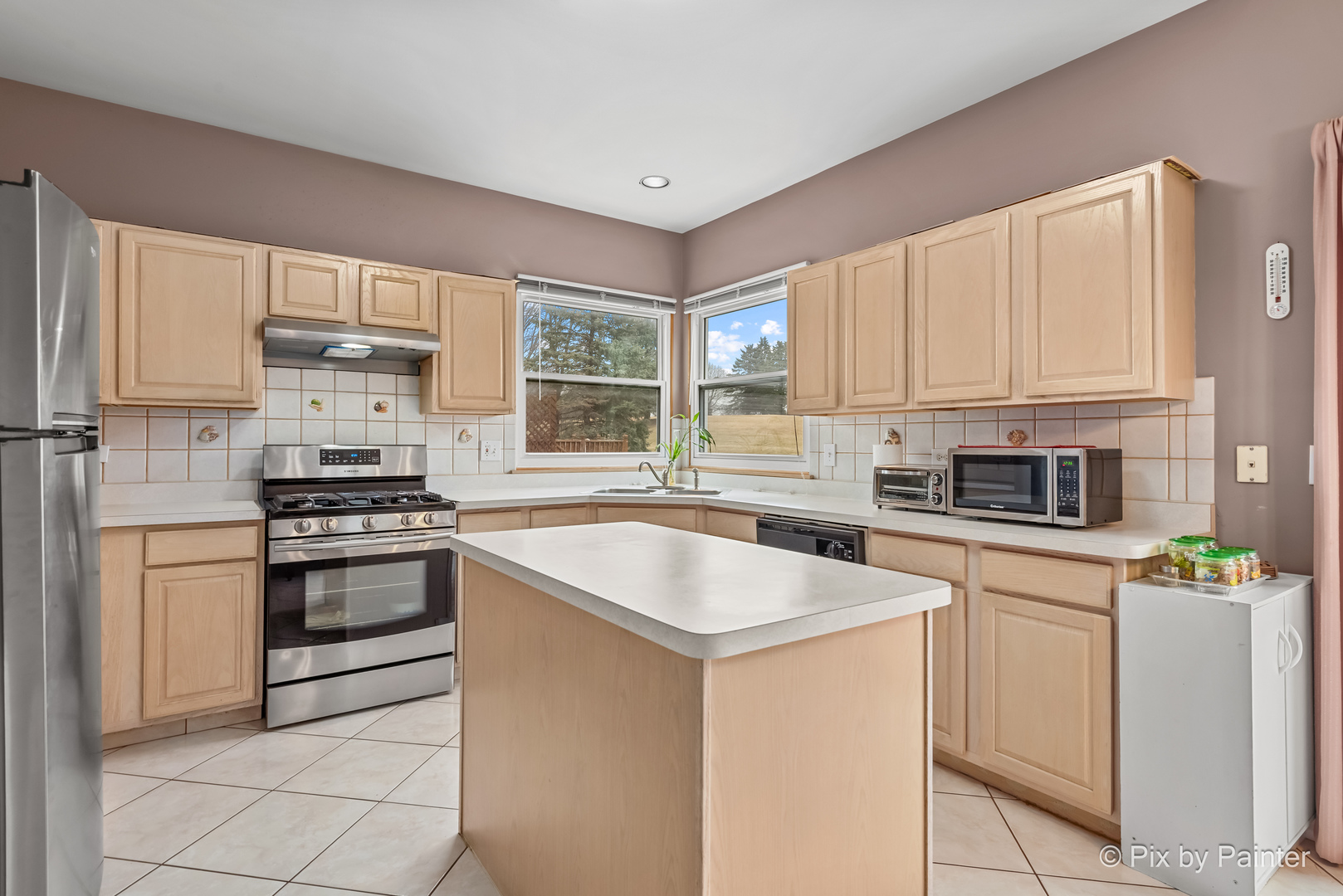 529 Rose Lane, Bartlett, IL 60103