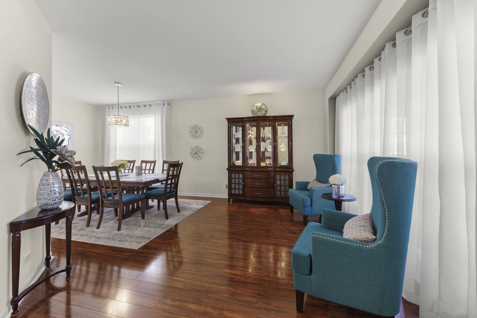 9711 Aberdeen Lane, Huntley, IL 60142