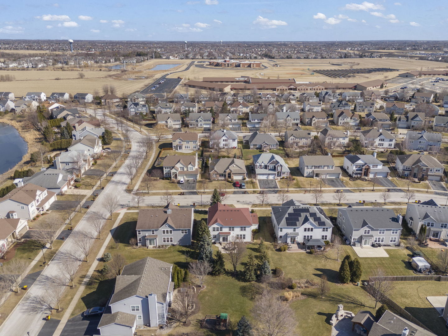 9711 Aberdeen Lane, Huntley, IL 60142