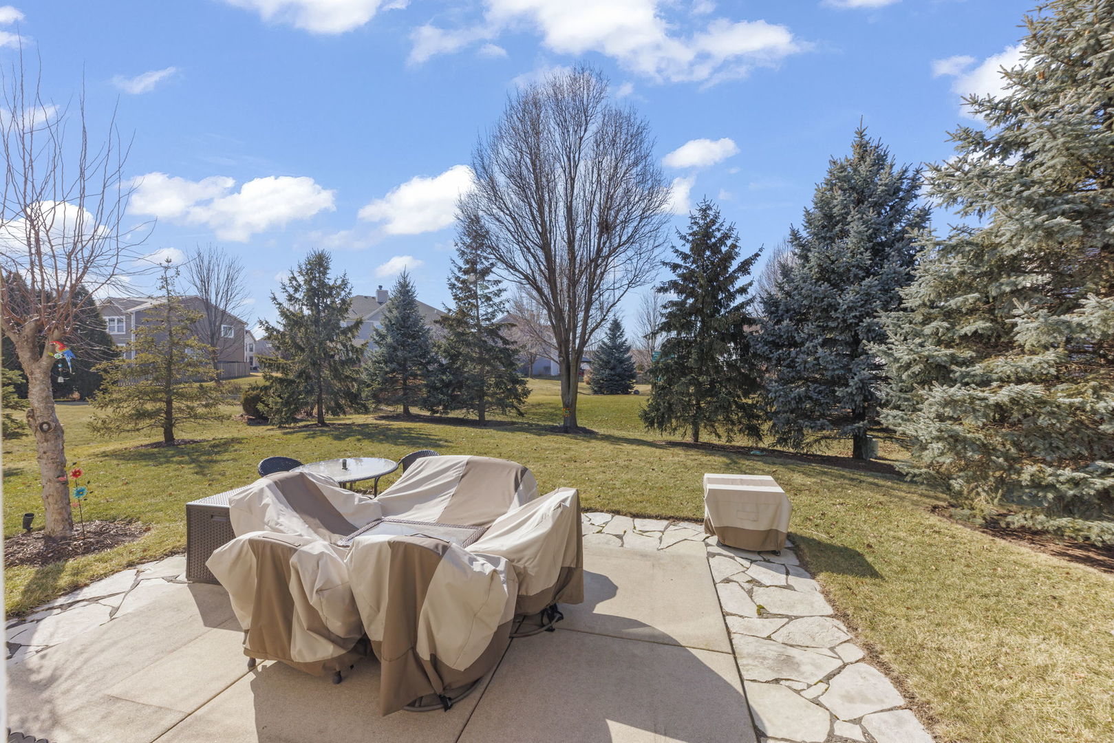 9711 Aberdeen Lane, Huntley, IL 60142