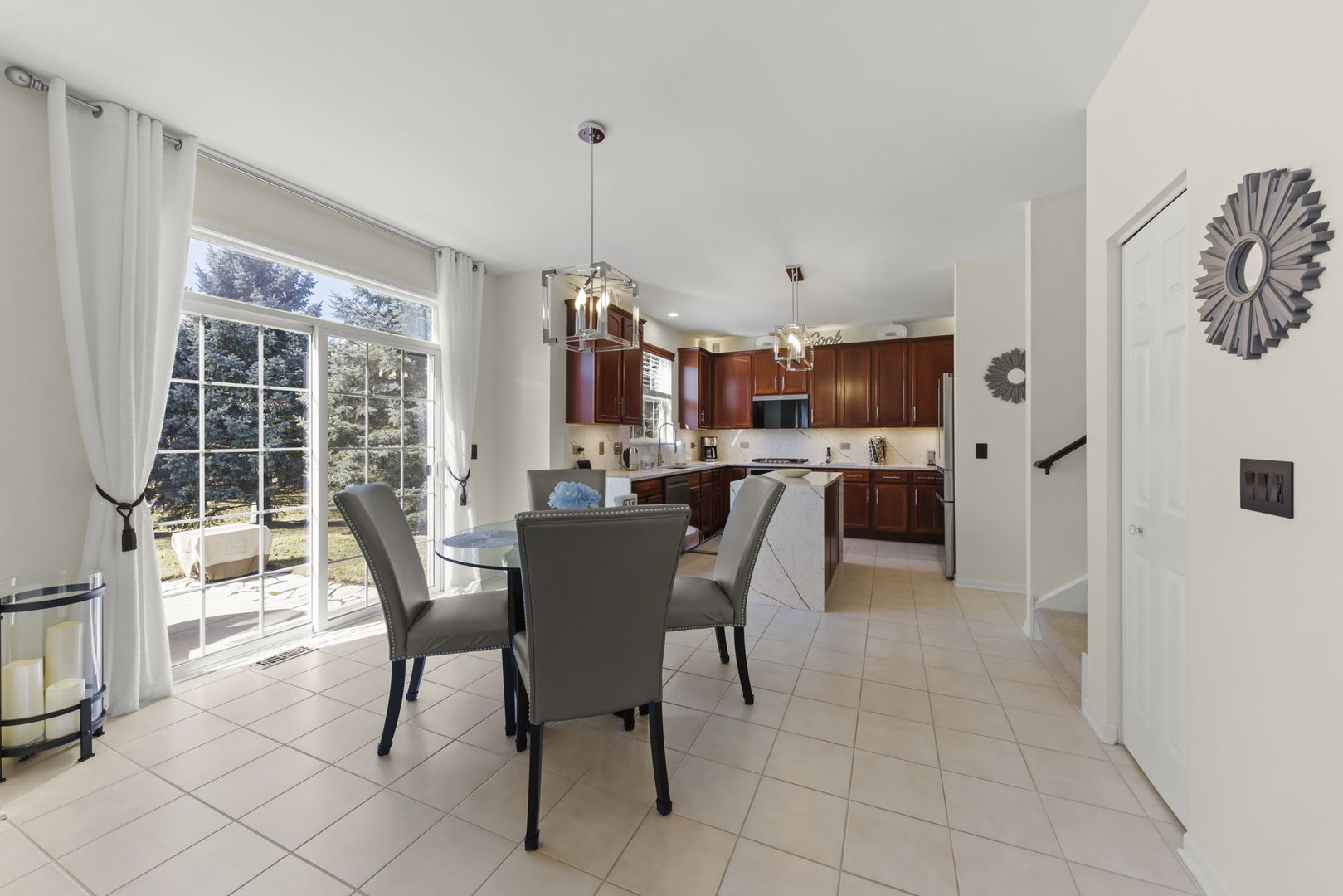 9711 Aberdeen Lane, Huntley, IL 60142