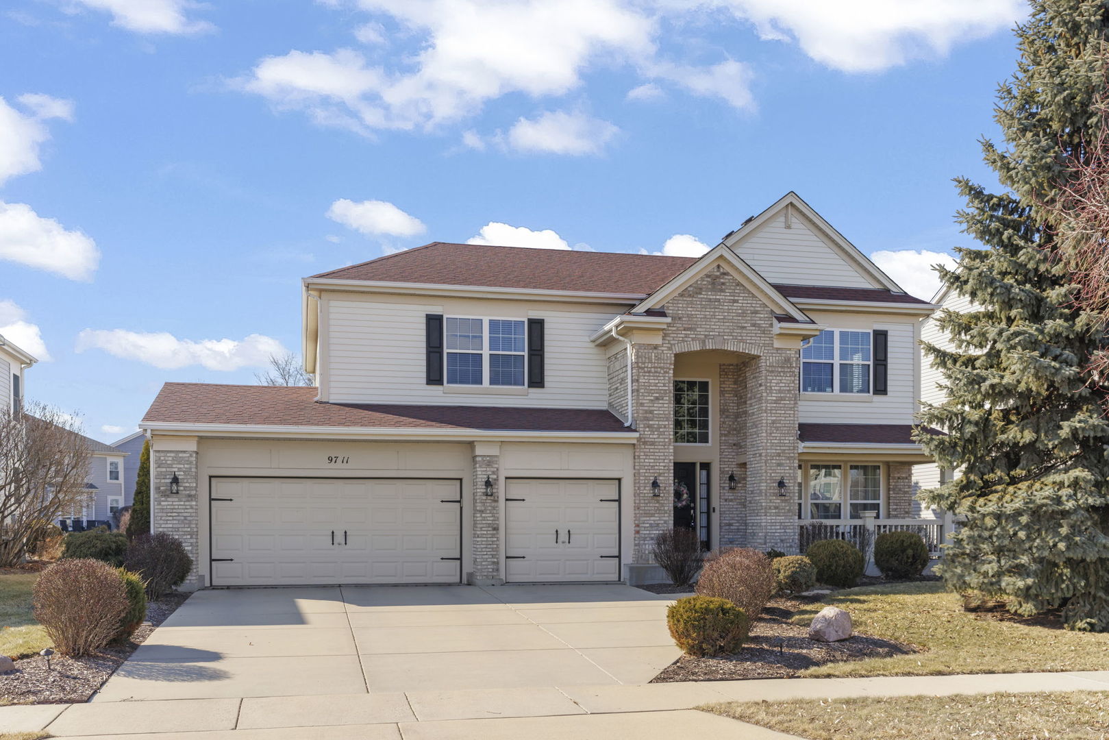 9711 Aberdeen Lane, Huntley, IL 60142