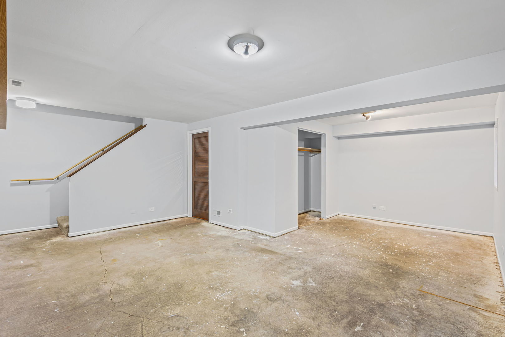 2703 Wayfaring Lane #B, Lisle, IL 60532