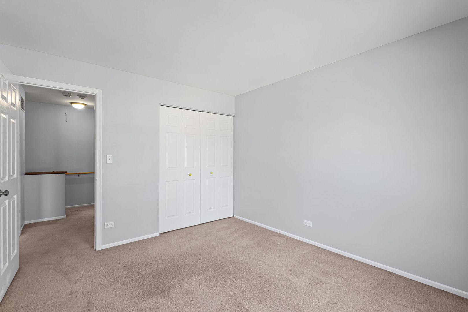 2703 Wayfaring Lane #B, Lisle, IL 60532