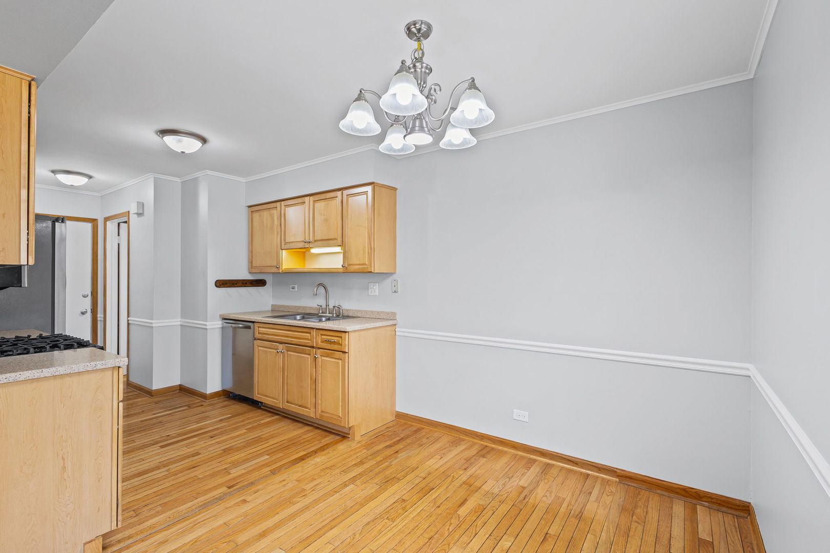 2703 Wayfaring Lane #B, Lisle, IL 60532