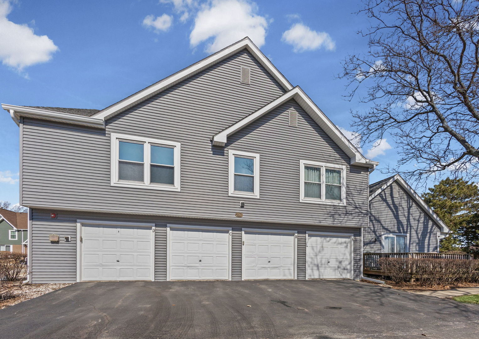 2703 Wayfaring Lane #B, Lisle, IL 60532