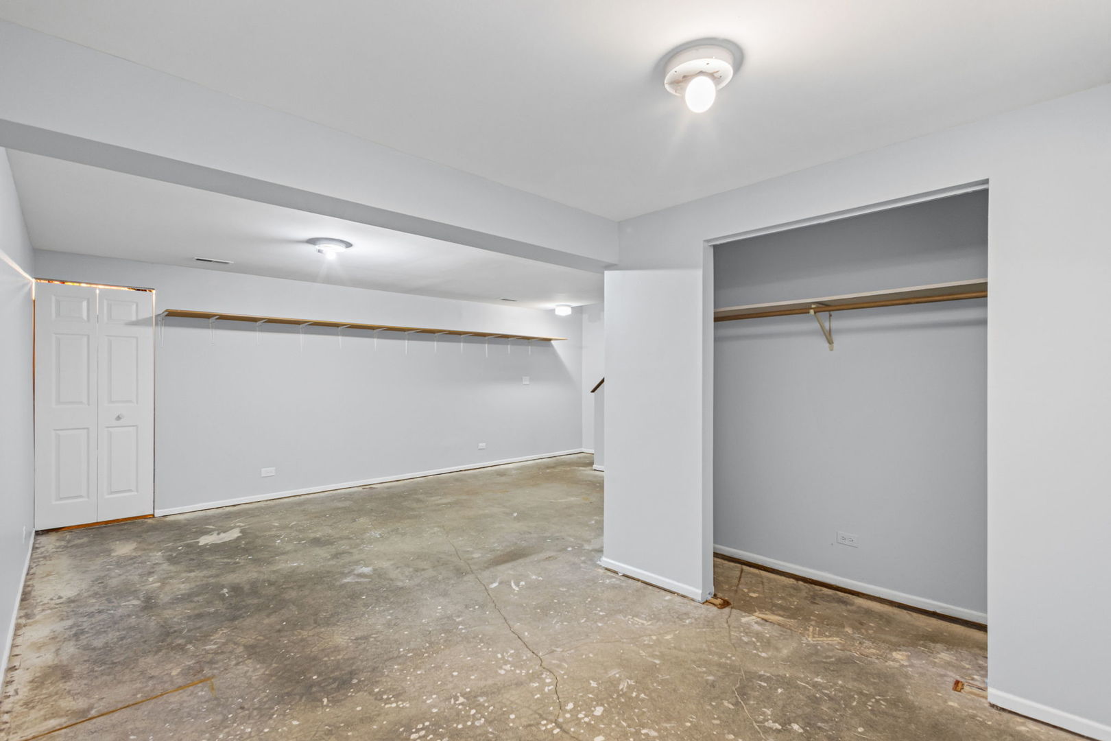 2703 Wayfaring Lane #B, Lisle, IL 60532