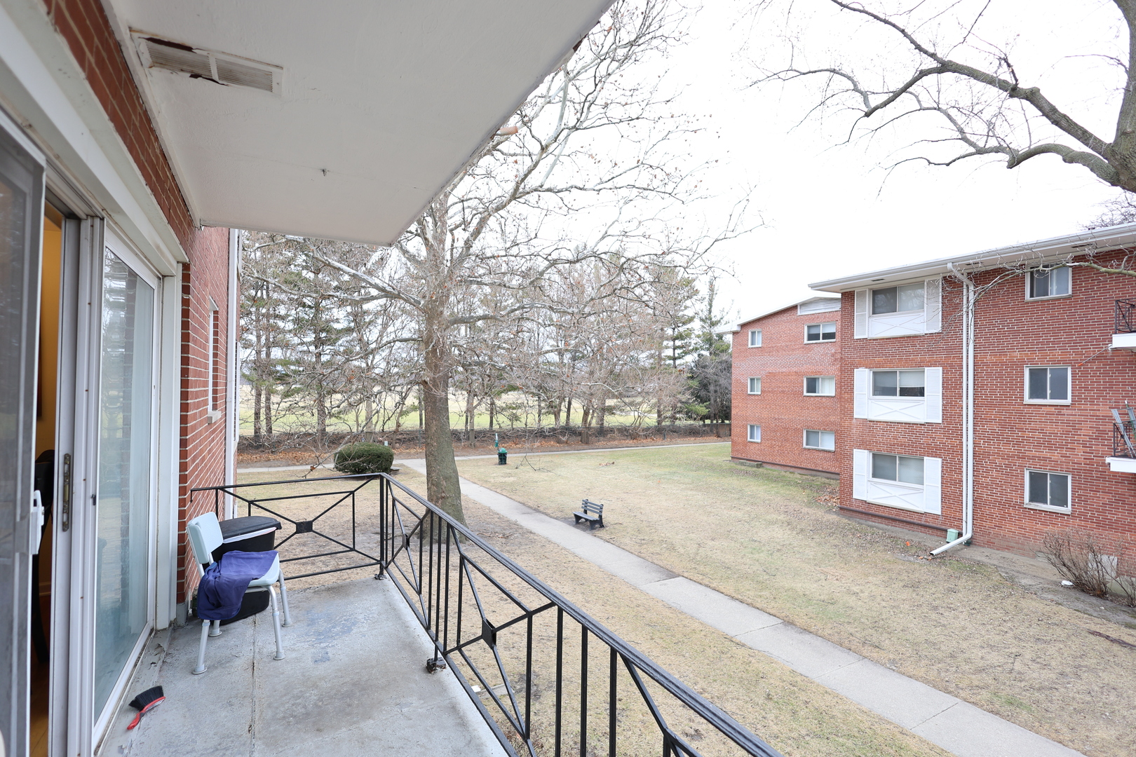 10111 Old Orchard Court #203, Skokie, IL 60076
