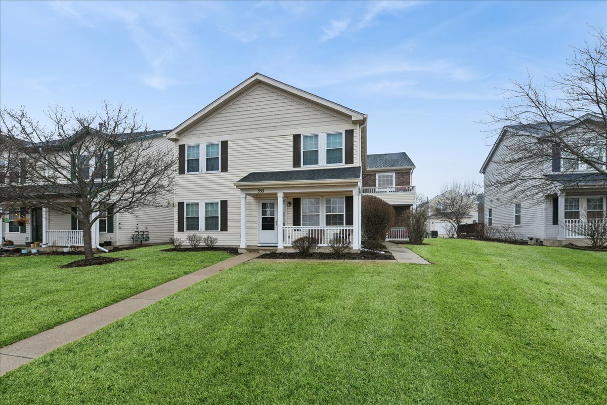 356 OGDEN FALLS Boulevard #356, Oswego, IL 60543