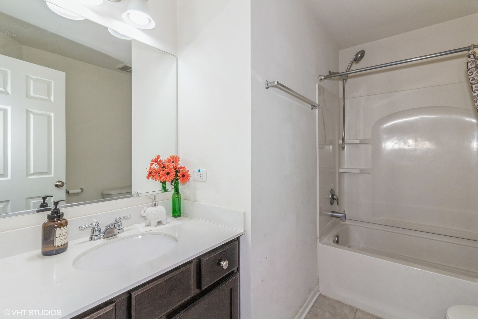 4271 Liberty Street, Aurora, IL 60504