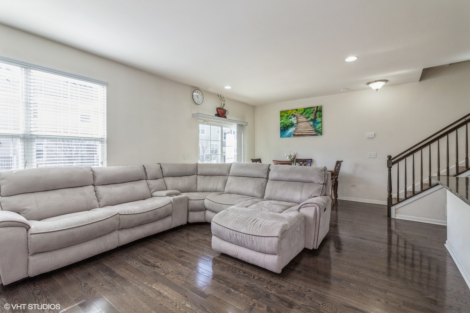 4271 Liberty Street, Aurora, IL 60504