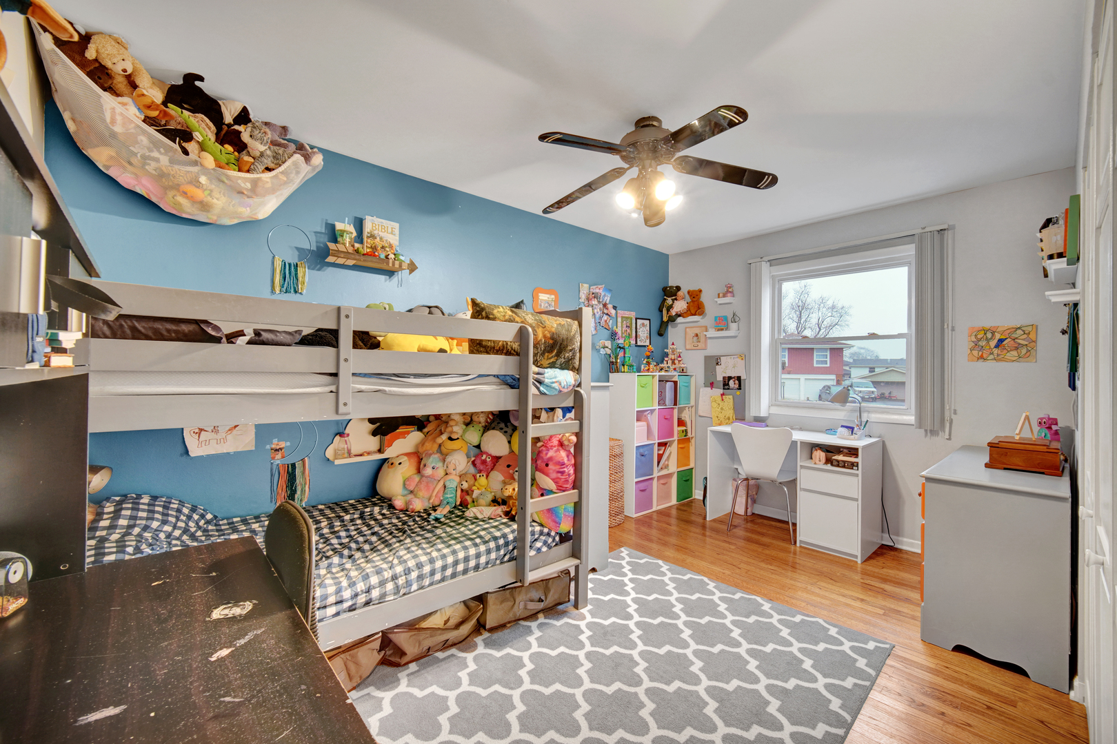 10456 S Stowe Court, Palos Hills, IL 60465